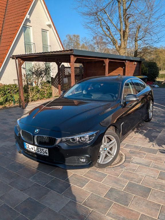 Schwarz Gebraucht 2018 BMW 420 Gran Coupé Advantage Coupé | 22.900 € (Fairer Preis) - Bild 1/4