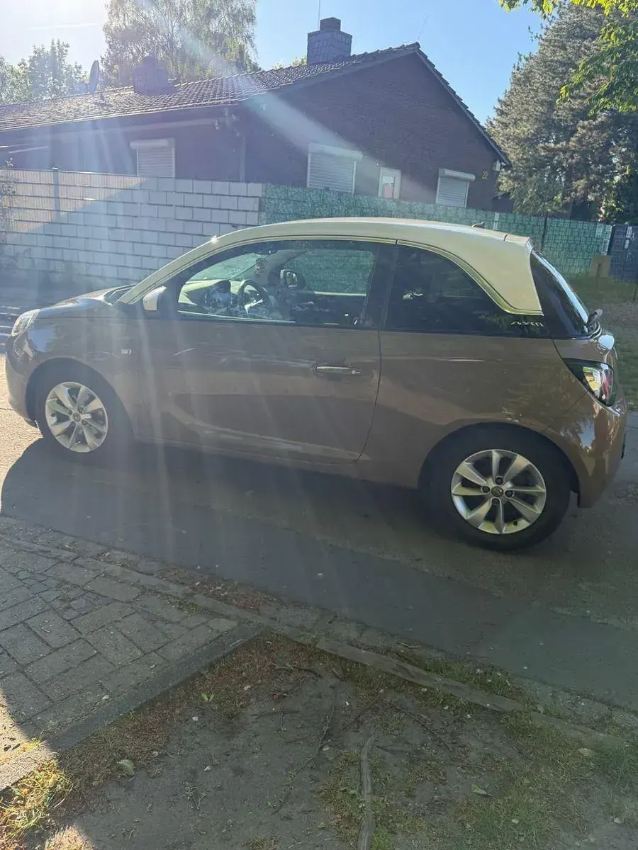Gebraucht Opel Adam Glam 101 PS (74 kW) 2014 Beige Kleinwagen