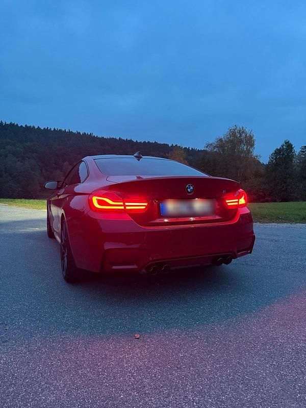 Gebraucht BMW M4 450 PS (330 kW) 2021 Rot Coupé