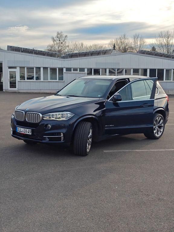 Gebraucht BMW X5 Performance 313 PS (230 kW) 2014 Blau SUV