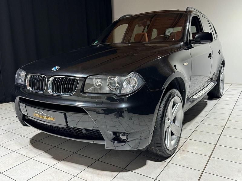 Black sapphire metallic Gebraucht 2005 BMW X3 Sport Line SUV | 7.490 € (Etwas zu teuer) - Bild 1/3