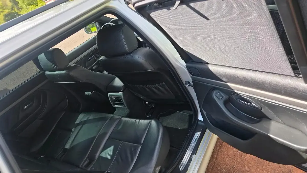 Gebraucht BMW 520 170 PS (125 kW) 2003 Silber Kombi