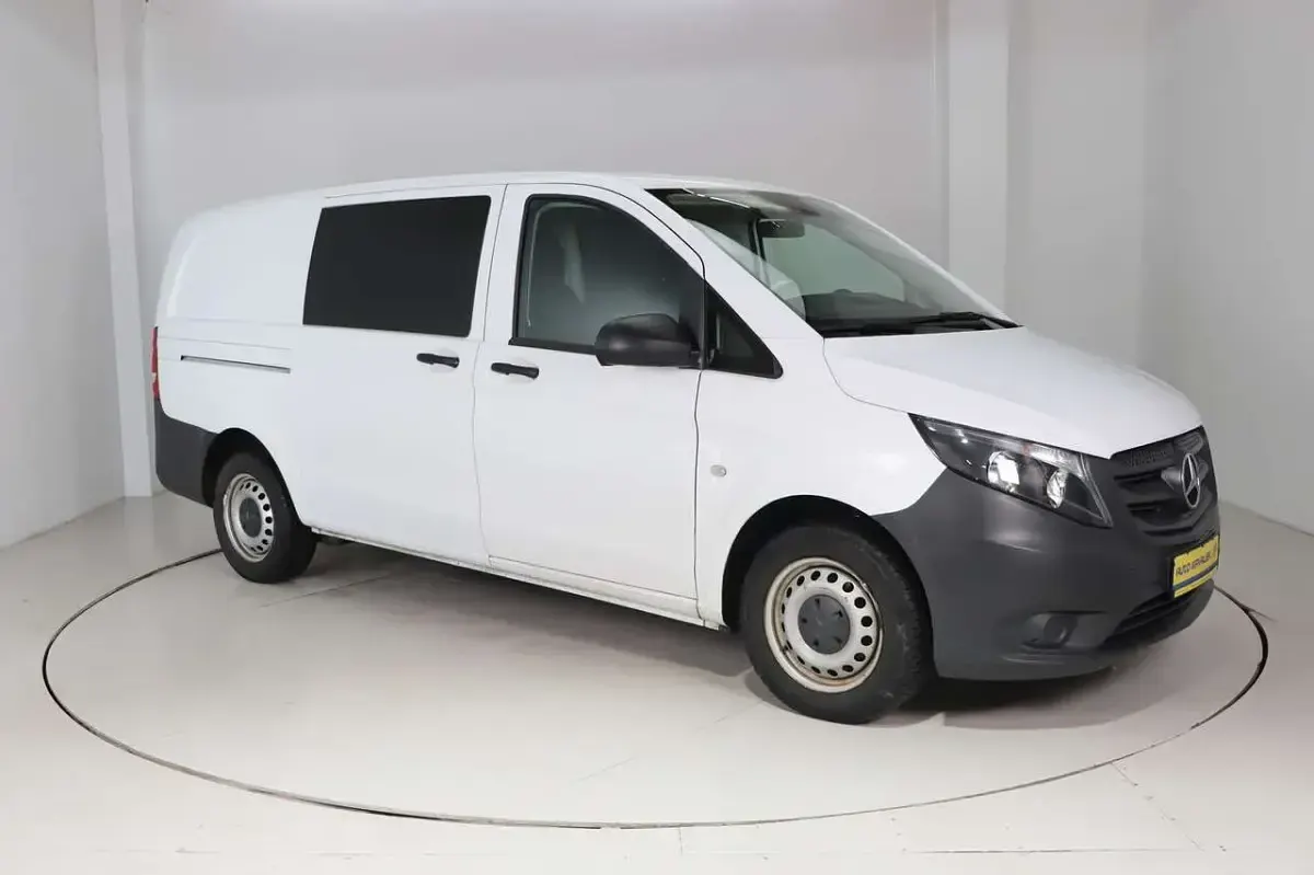 Gebraucht Mercedes Vito 163 PS (119 kW) 2021 Weiß Van