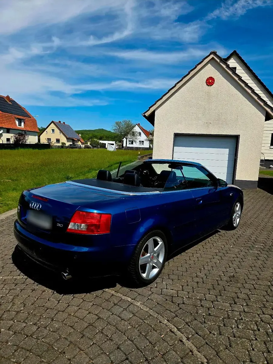 Gebraucht Audi A4 Cabriolet 220 PS (161 kW) 2002 Blau Cabrio