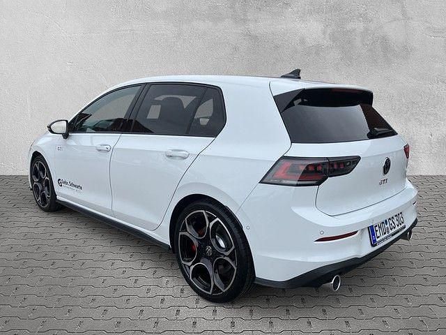Usata VW Golf VIII GTI 265 CV (194 kW) 2025 Bianco Berlina