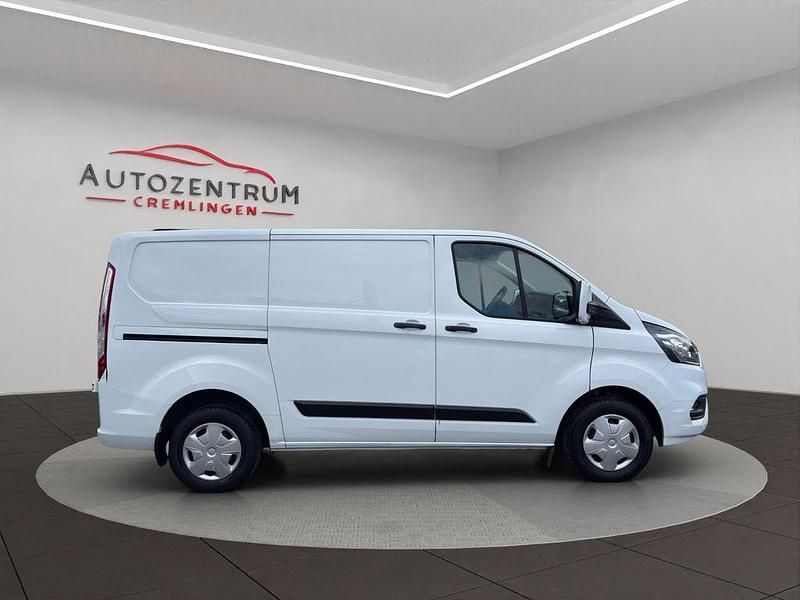 Gebraucht Ford Transit Custom 131 PS (96 kW) 2019 Weiß Van / Kleinbus