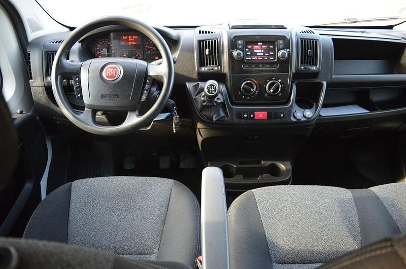 Gebraucht Fiat Ducato 140 PS (102 kW) 2020 Weiß Van