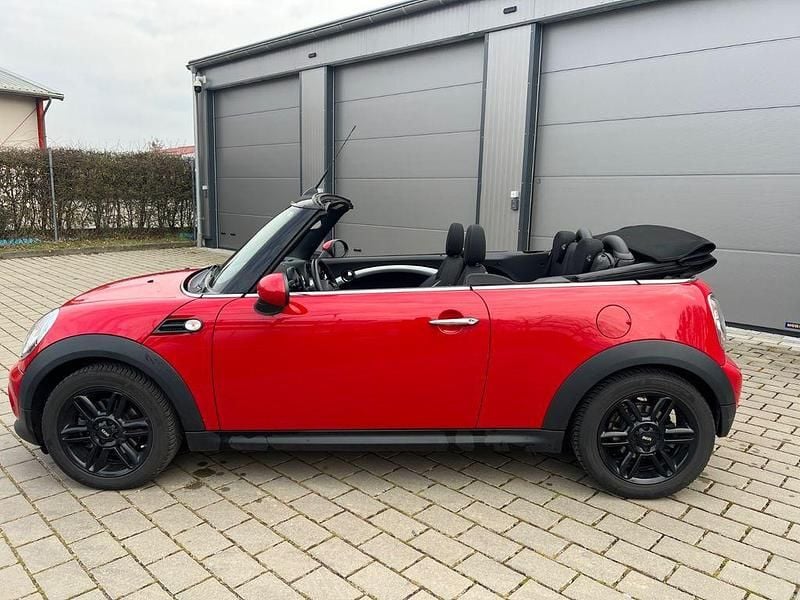 Gebraucht Mini Cooper Cabriolet Chili 122 PS (89 kW) 2014 Rot Cabrio