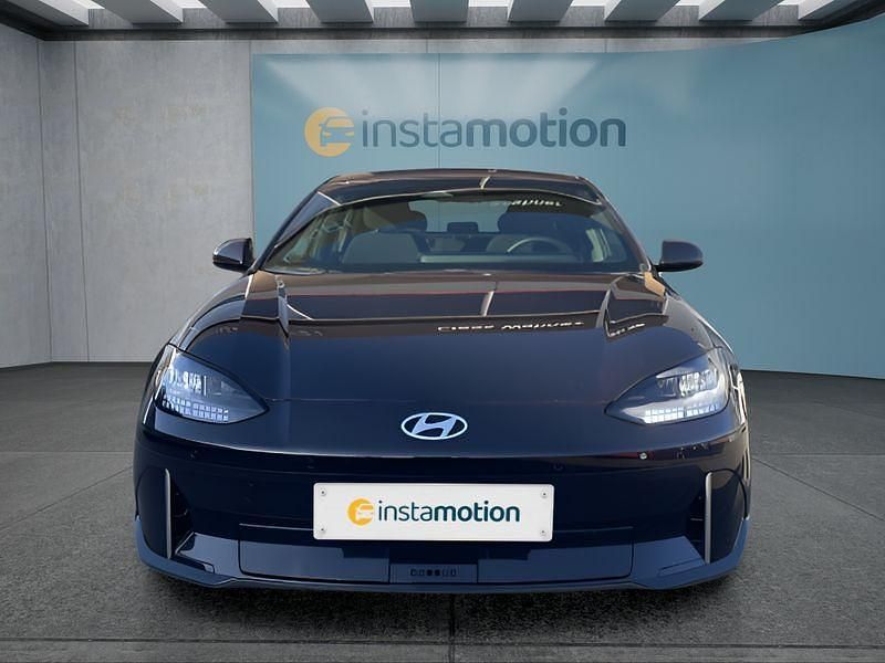 Gebraucht Hyundai Ioniq 6 Dynamiq 111 kW (151 PS) 2023 Blau Limousine
