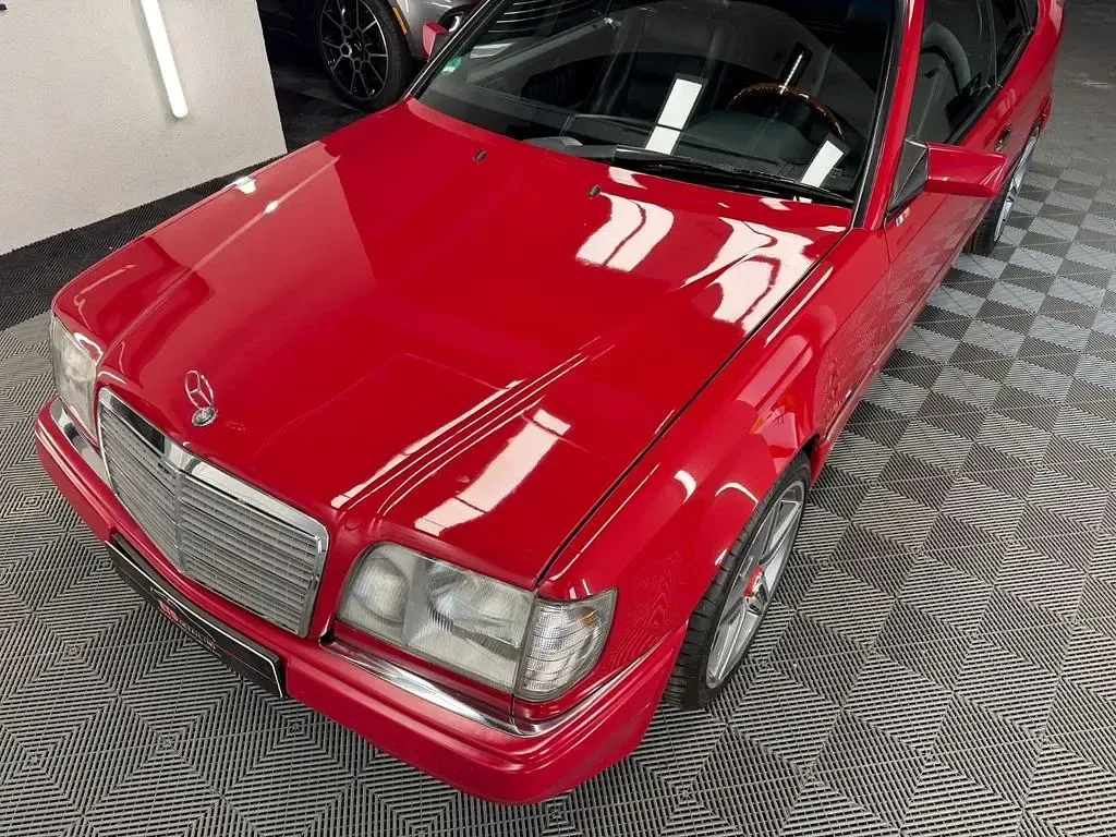 Brugt Mercedes E220 150 HK (110 kW) 1994 Rød Cabriolet