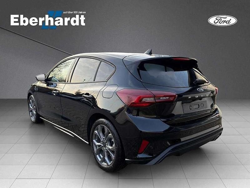 Neu Ford Focus ST-Line X 125 PS (91 kW) 2025 Obsidianschwarz metallic Limousine