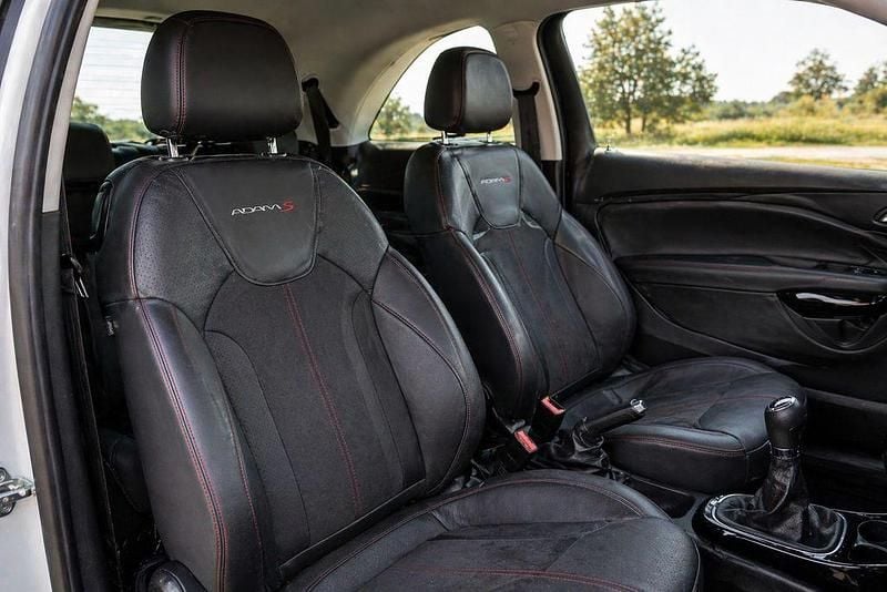 Gebraucht Opel Adam S 150 PS (110 kW) 2016 Schwarz Kleinwagen