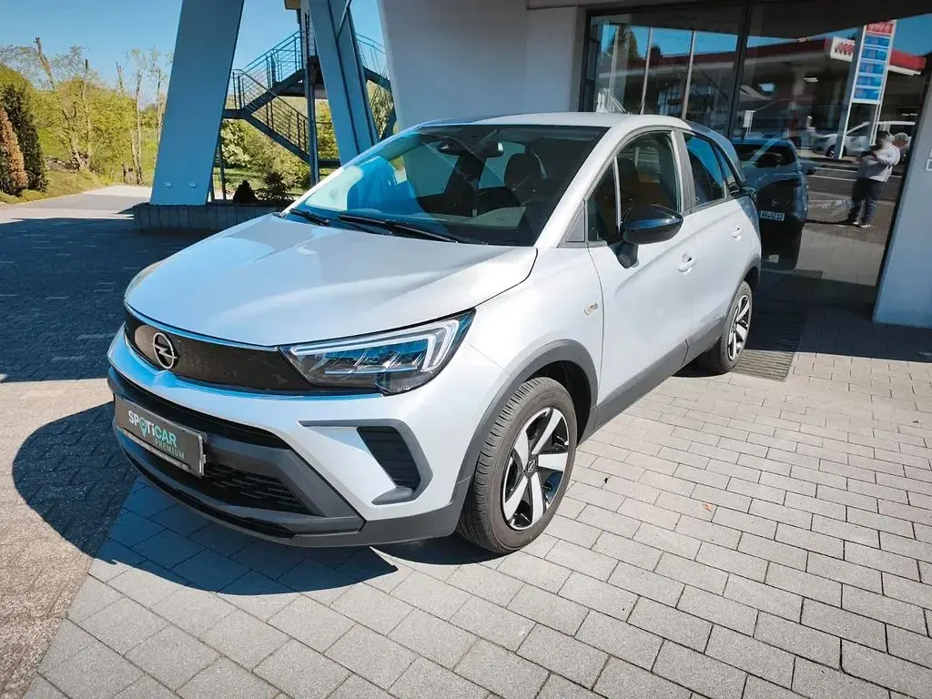 Gebraucht Opel Crossland 131 PS (96 kW) 2024 SUV