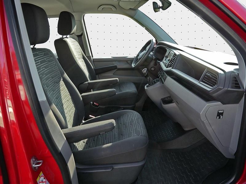 Gebraucht VW T6.1 83 kW (113 PS) 2022 Rot Van