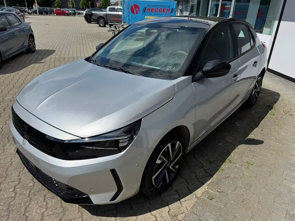 Gebraucht Opel Corsa 101 PS (74 kW) 2025 Silber Kleinwagen
