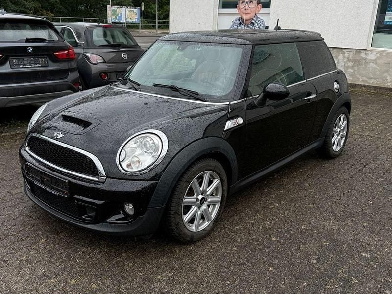 Schwarz Gebraucht 2010 Mini Cooper S Kleinwagen | 8.900 € (Fairer Preis) - Bild 1/4