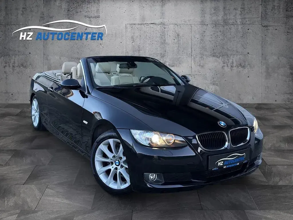 Gebraucht BMW 320 Cabriolet Performance 177 PS (130 kW) 2010 Schwarz Cabrio