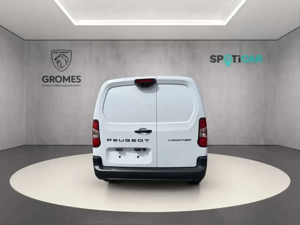 Neu Peugeot E-Partner Premium 100 kW (136 PS) 2025 Weiß Van / Kleinbus