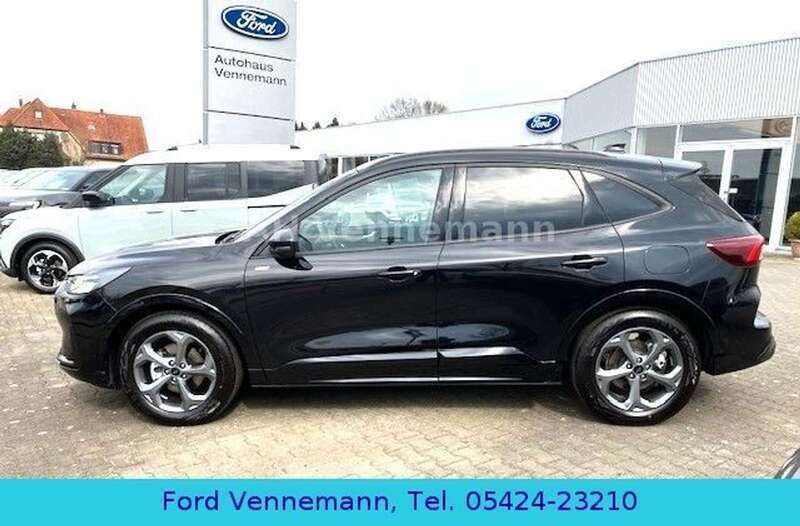 Neu Ford Kuga ST-Line 151 PS (111 kW) 2025 Schwarz SUV