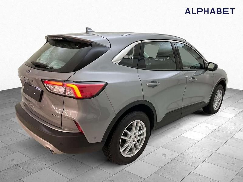 Gebraucht Ford Kuga Titanium 224 PS (164 kW) 2022 Mineral silber (metallic) SUV
