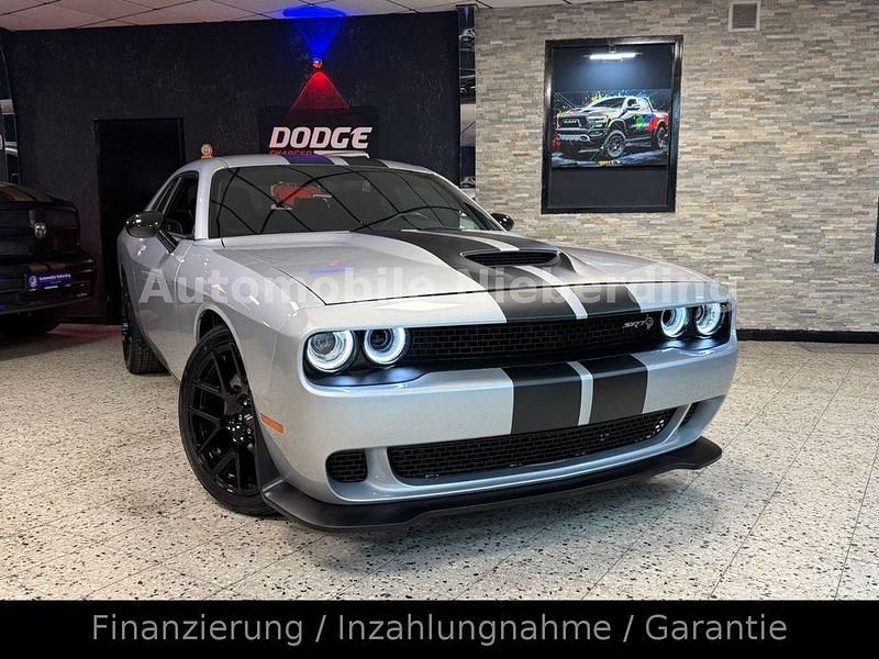 Silber Gebraucht 2021 Dodge Challenger Coupé | 30.990 € (Superpreis) - Bild 1/4