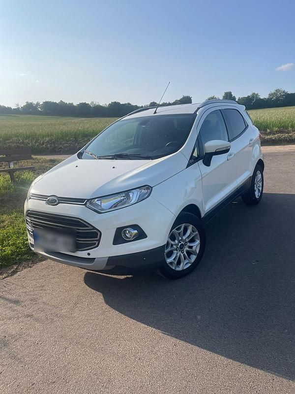 Weiß Gebraucht 2016 Ford Ecosport SUV | 5.900 € (Fairer Preis) - Bild 1/4