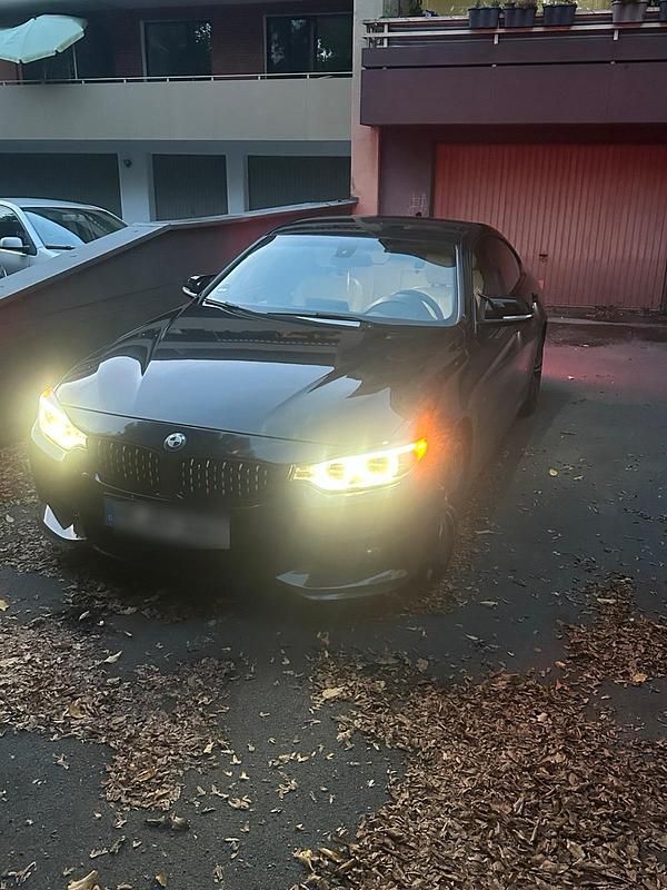 Blau Gebraucht 2014 BMW 430 M Performance Coupé | 19.000 € (Guter Preis) - Bild 1/4