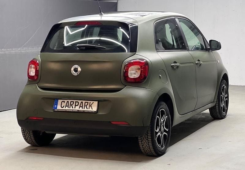 Second-hand Smart ForFour 90 CP (66 kW) 2018 Alb Hatchback