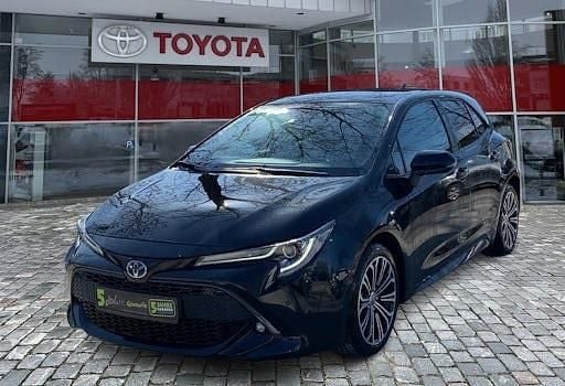 Gebraucht Toyota Corolla Team 122 PS (89 kW) 2022 Schwarz Limousine