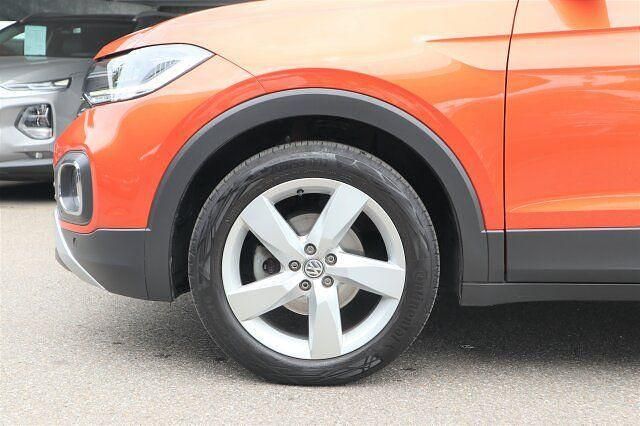 Gebraucht VW T-Cross Style 116 PS (85 kW) 2019 Energetic orange metallic SUV