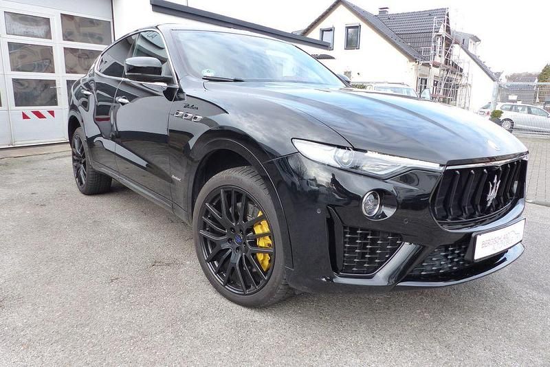 Gebraucht Maserati Levante 349 PS (256 kW) 2019 Schwarz SUV