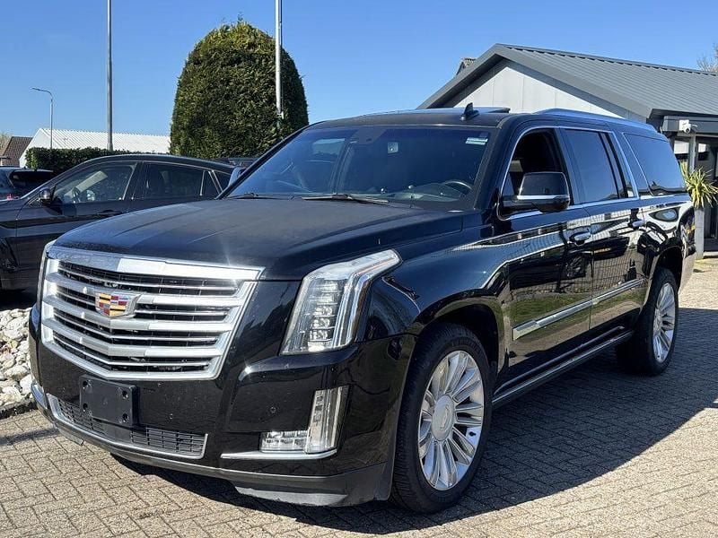 Gebraucht Cadillac Escalade 426 PS (313 kW) 2016 Schwarz SUV