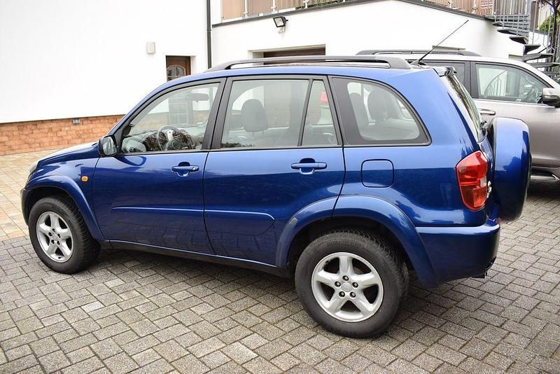 Gebraucht Toyota RAV4 150 PS (110 kW) 2002 Blau SUV