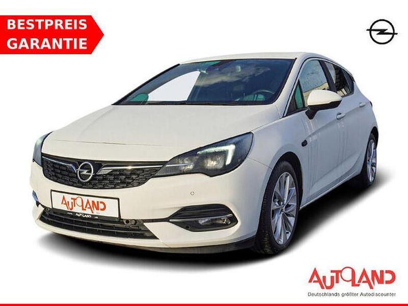 Weiß Gebraucht 2020 Opel Astra Kleinwagen | 18.990 € (Teuer) - Bild 1/4