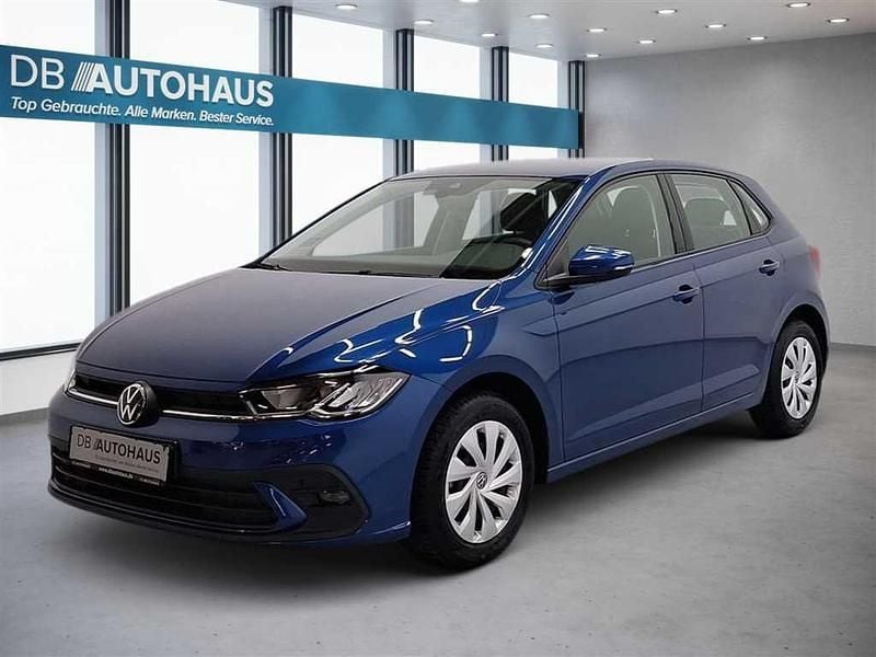 Blau Gebraucht 2023 VW Polo Life Kleinwagen | 17.720 € (Guter Preis) - Bild 1/4