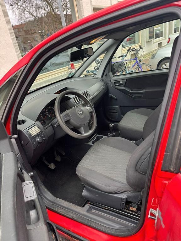 Gebraucht Opel Meriva Edition 105 PS (77 kW) 2006 Rot Van / Kleinbus