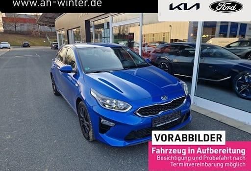 Gebraucht Kia Ceed Vision 140 PS (102 kW) 2020 Blau Kleinwagen