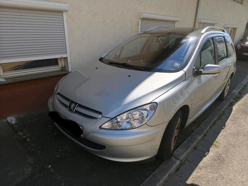 Silber Gebraucht 2004 Peugeot 307 Kombi | 590 € (Superpreis) - Bild 1/3