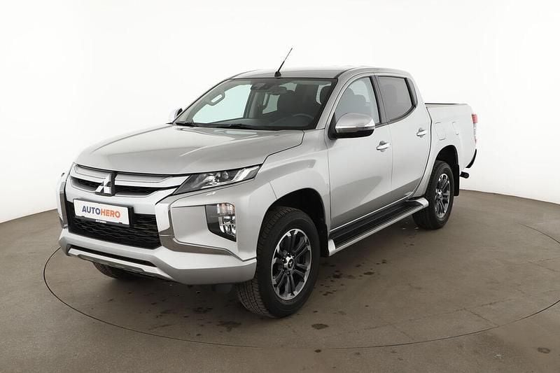 Gebraucht Mitsubishi L Plus 2020 Grau SUV