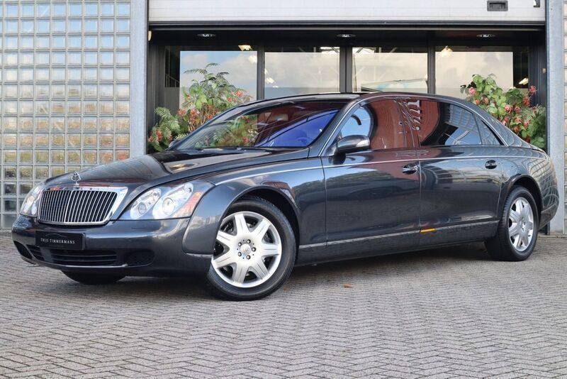 Grau Gebraucht 2004 Maybach 62 Limousine | 126.445 € - Bild 1/4