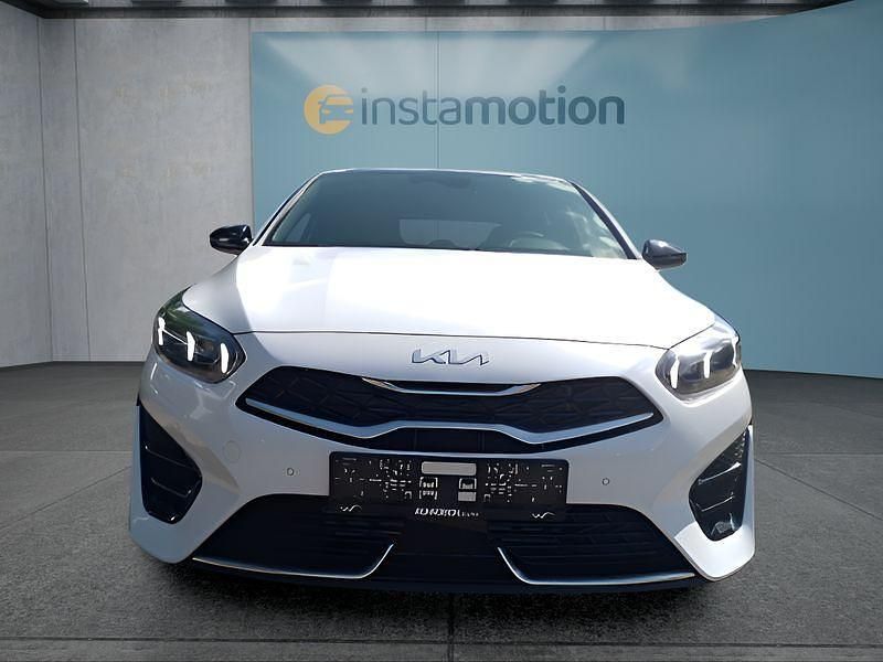 Neu Kia Ceed GT GT 140 PS (102 kW) 2025 Weiß Kleinwagen