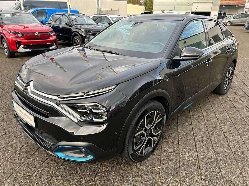 Gebraucht Citroën e-C4 Shine 100 kW (136 PS) 2021 Obsidien schwarz
