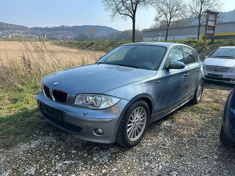 Gebraucht BMW 118 122 PS (89 kW) 2005 Grau Kleinwagen