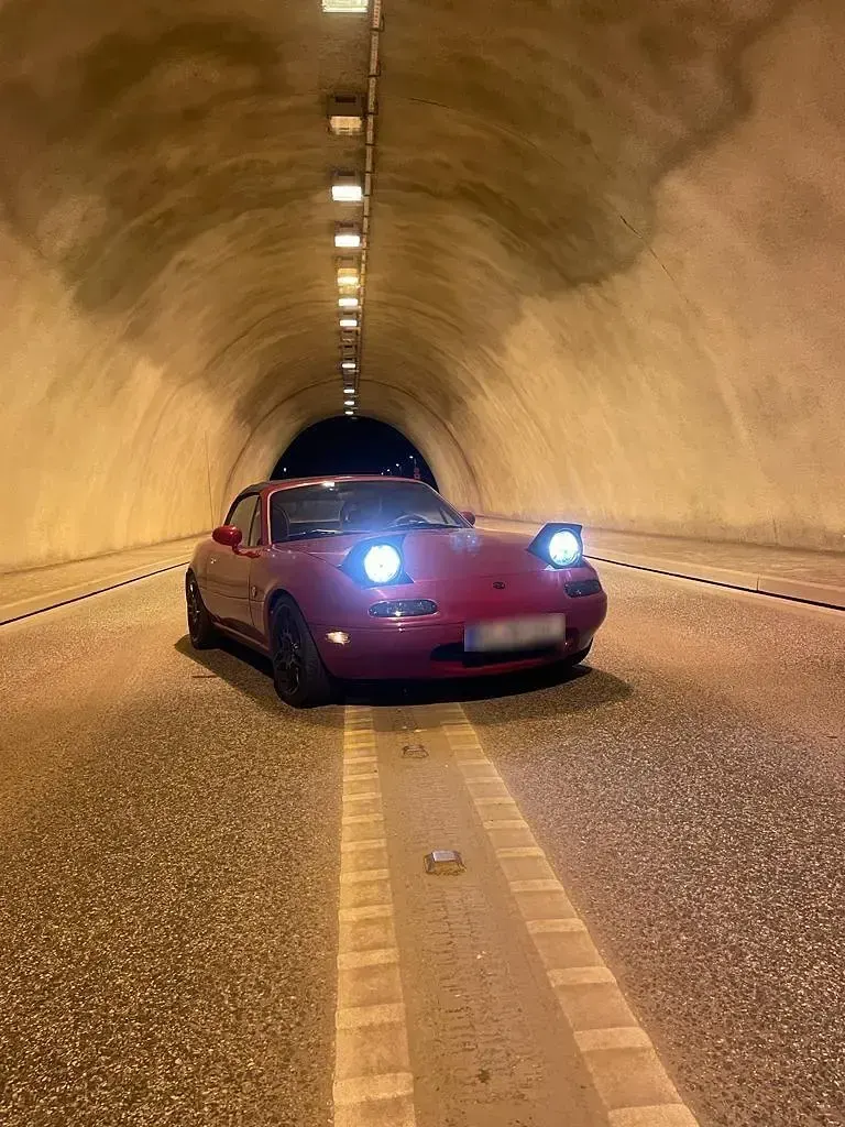 Gebraucht Mazda MX5 90 PS (66 kW) 1996 Rot Cabrio