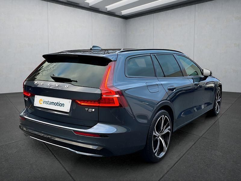 Gebraucht Volvo V60 455 PS (334 kW) 2025 Blau Kombi