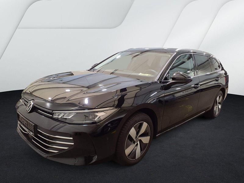 Schwarz Gebraucht 2025 VW Passat Business Kombi | 33.930 € - Bild 1/1