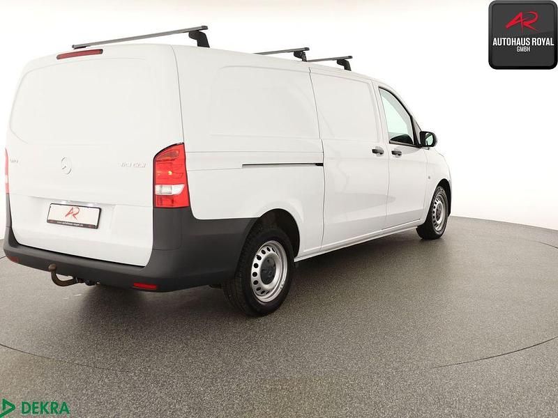 Gebraucht Mercedes Vito 102 PS (75 kW) 2020 Weiß Van