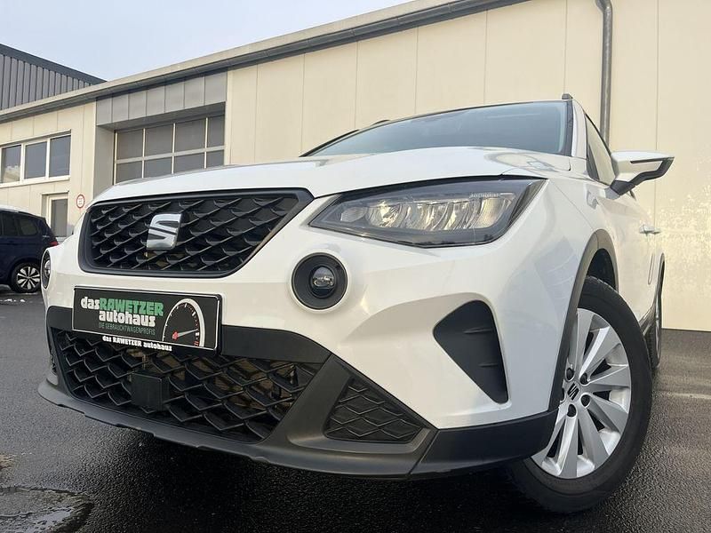 Nevada weiss Gebraucht 2021 Seat Arona Style SUV | 15.860 € (Fairer Preis) - Bild 1/4