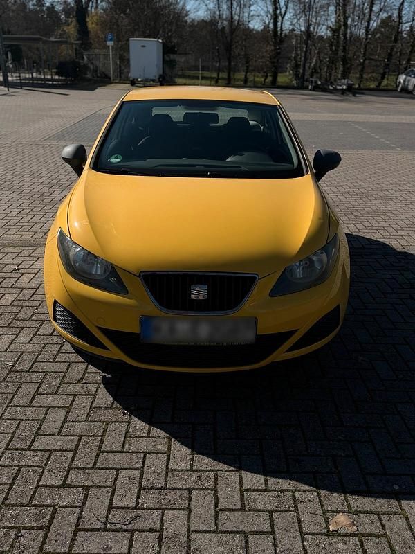 Gebraucht Seat Ibiza 70 PS (51 kW) 2009 Gelb Kleinwagen