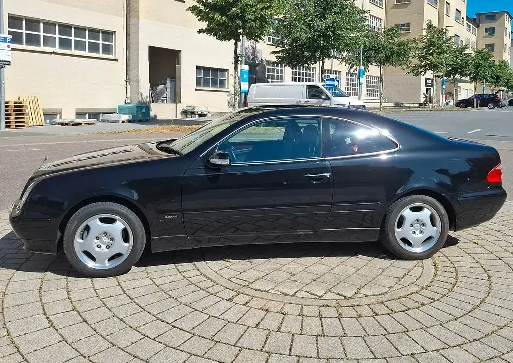 Gebraucht Mercedes CLK320 Elegance 218 PS (160 kW) 1999 Schwarz Coupé